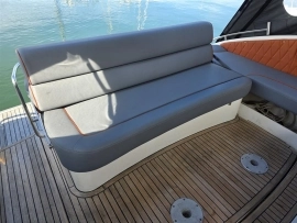 2001, Bavaria, 330 Sport