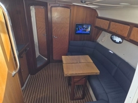 2001, Bavaria, 330 Sport
