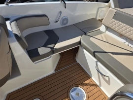 2020, Bayliner, VR6