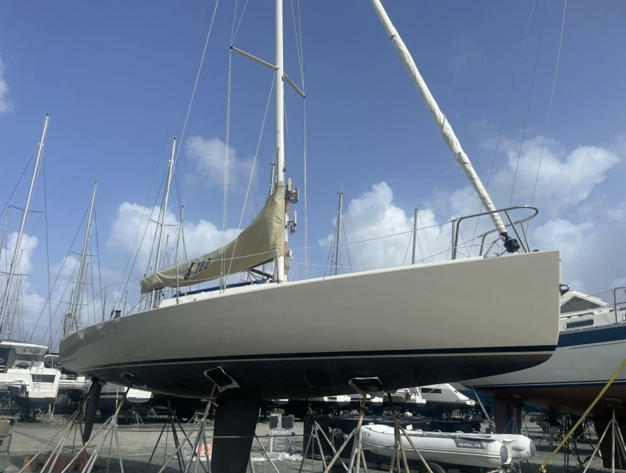 2007, J Boats, J-100