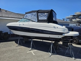 2011, Bayliner, 802