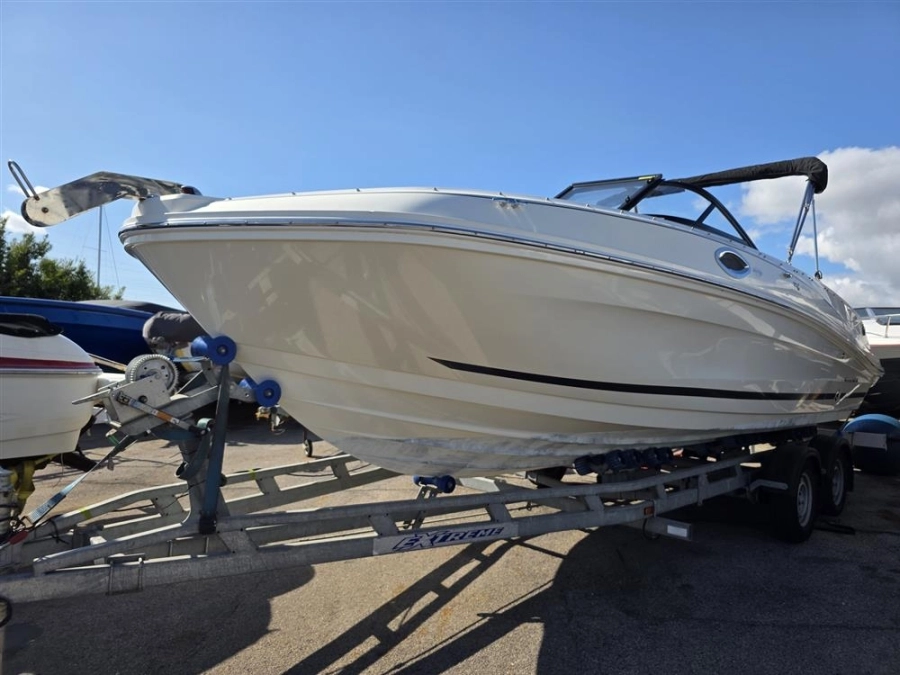 2020, Bayliner, VR6