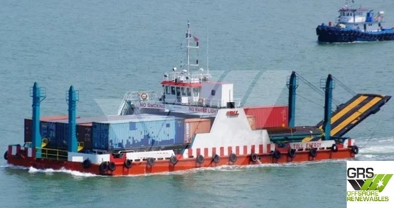 Keen Sellers 42m Accomodation Vessel for Sale / #1