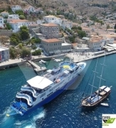 Day Cruiser // Party Ship // NO CABINS // Class ex