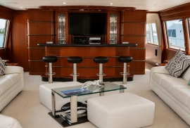 1991, 120 Motor Yacht