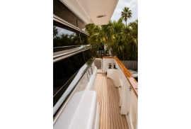 1991, 120 Motor Yacht