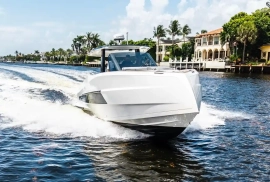 2024, Astondoa, 377 Coupe Outboard