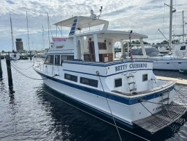 1991, Cockpit Double Cabin Motor Yacht 