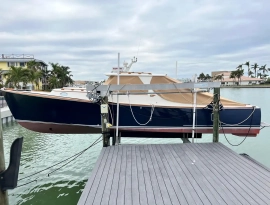 1995, Hinckley, 36 Picnic Boat