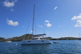 2013, Fountaine Pajot, Hélia 44