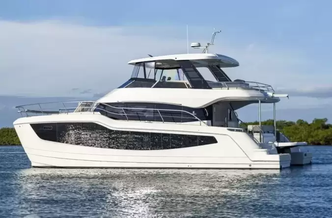 The Aquila 50 Yacht